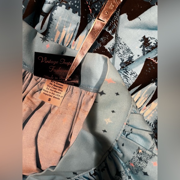 Disney Pinup Couture PUG Castle Swing Skirt In Blue Size S NWOT - Picture 7 of 7